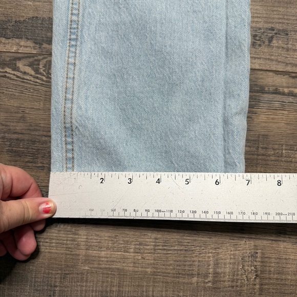 Abercrombie & Fitch The 90's Straight Ultra High-Rise Denim Jeans Destress Holes - Picture 10 of 11